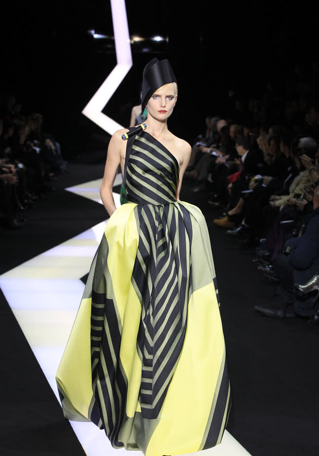 <b>Armani Prive SS13:</b><br><br>Big clashing prints in bold colours made for a very striking runway show.<br><br>©Reuters