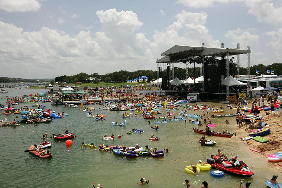 Live music and mouthwatering barbecue is available&nbsp;in Austin all year round. But summer is something special in the capital of Texas: Lake Travis comes to life with&nbsp;party barges, late night restaurants, bars and daytime water activities. <br /><br />Go for a swim, attend a music festival or sign up for an <a href="http://rocketelectrics.com/rentals-tours/public-electric-bike-tours" target="_blank">electric bike food tour</a>, in which the thrill of a motorized bike meets the bliss of four hours of gastropub and food trailer heaven. Or just hang out on a boat all day and chill. It's your girls' call.