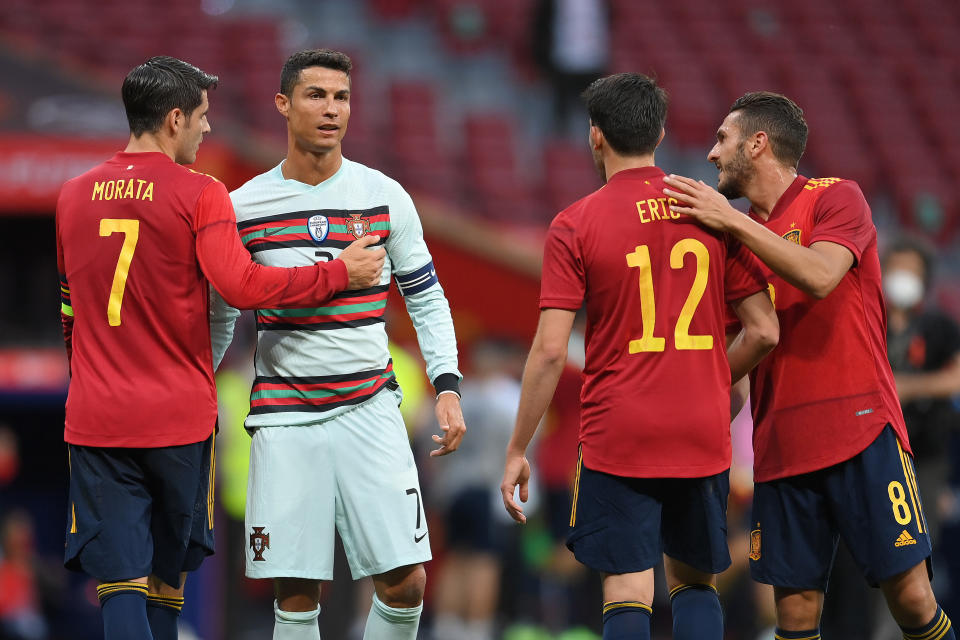 Portugal und Spanien traten in einem Testspiel vor der EM gegeneinander an - mit Folgen? (Bild: Getty Images)