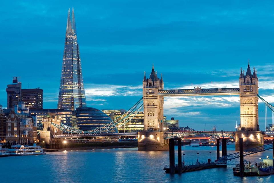 Nighttime view of London showing The Shard, home to the Shangri-La at The Shard hotel