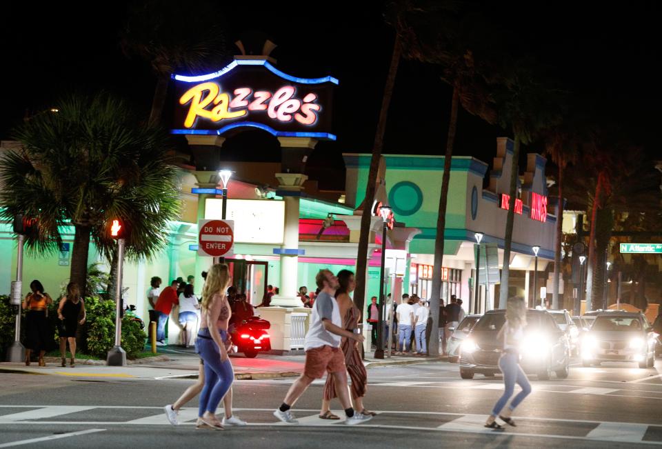 In an effort to quell problems on Daytona Beach's Seabreeze Boulevard, city commissioners have decided to require smoking lounges to close by 2 a.m. beginning April 4. The hookah pubs have been staying open until 4 a.m.