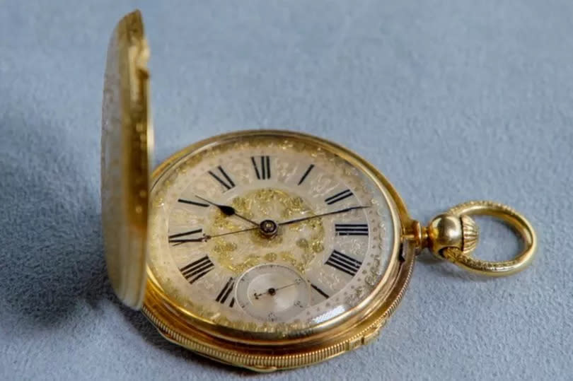 Antiques Roadshow gold watch