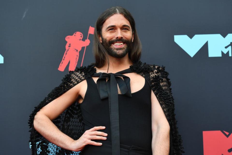 Twitter users can't get enough of Jonathan Van Ness' latest outfit  [Photo: Getty]