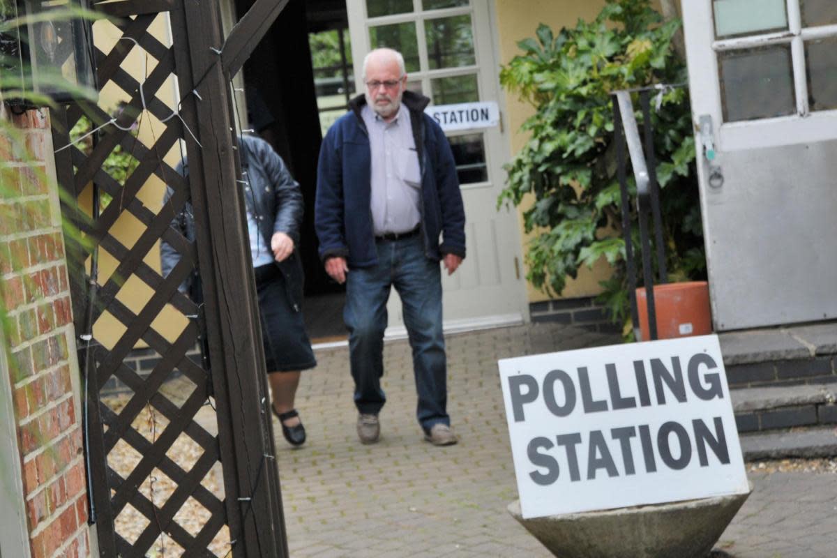 Voters at a Polling station in Swindon <i>(Image: Aled Thomas)</i>