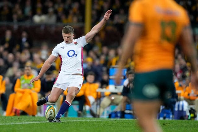 England’s Owen Farrell kicks a penalty goal in Sydney