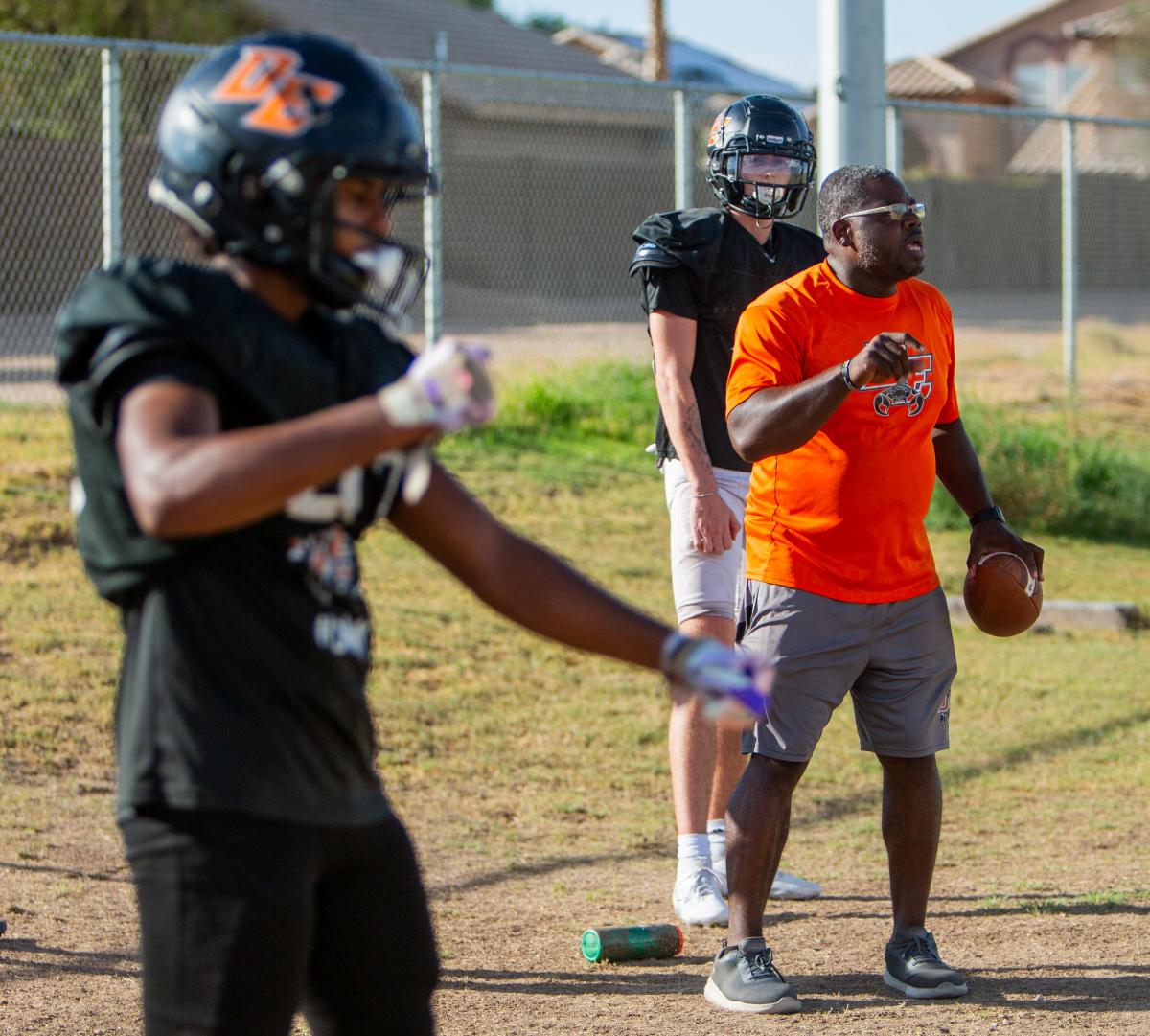 Pete Carroll's Failed Football Career Inspires Him to Keep Coaching Year  After Year