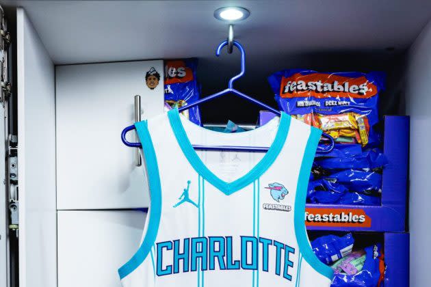 Hornets Ink Jersey Patch Deal With Brand Founded by  r 'MrBeast