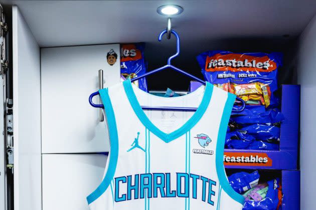 Hornets Ink Jersey Patch Deal With Brand Founded by  r 'MrBeast'