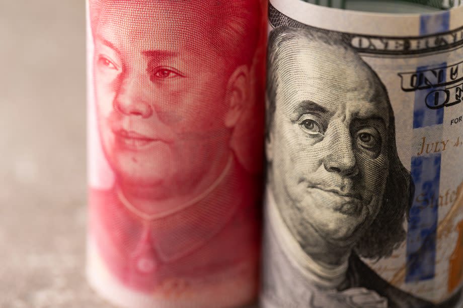 Dollar- und Yuan-Noten