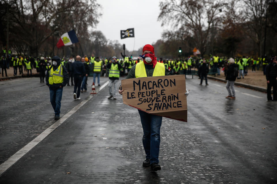 Protesters demonstrate against rising oil prices and living costs on Dec. 1, 2018, in Paris. (Photo: Abdulmonam Eassa/AFP/Getty Images)