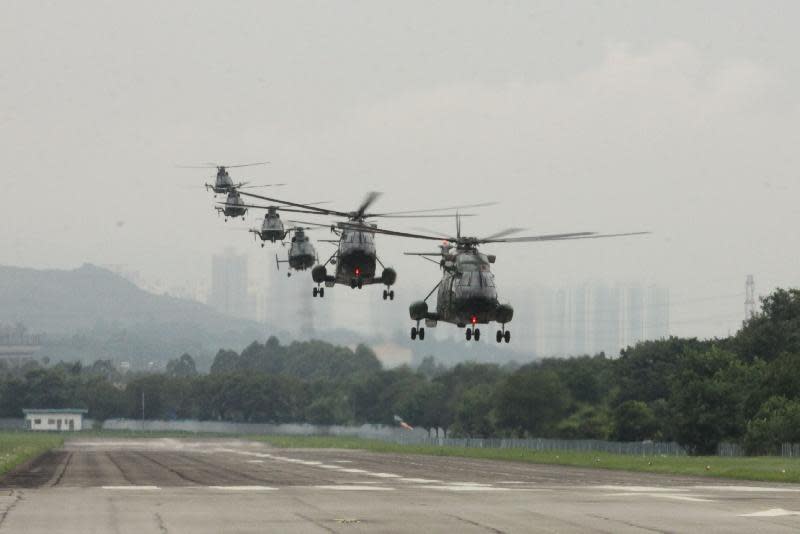 解放軍駐港部隊完成輪換行動