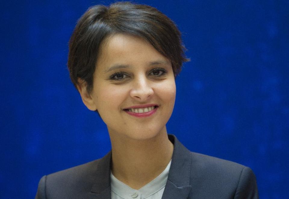 Newly appointed French Women's rigths and Government spokeswomen Minister Najat Vallaud-Belkacem seen during a handover ceremony Thursday May 17, 2012 at the Bercy ministry in Paris.(AP Photo/Jacques Brinon)