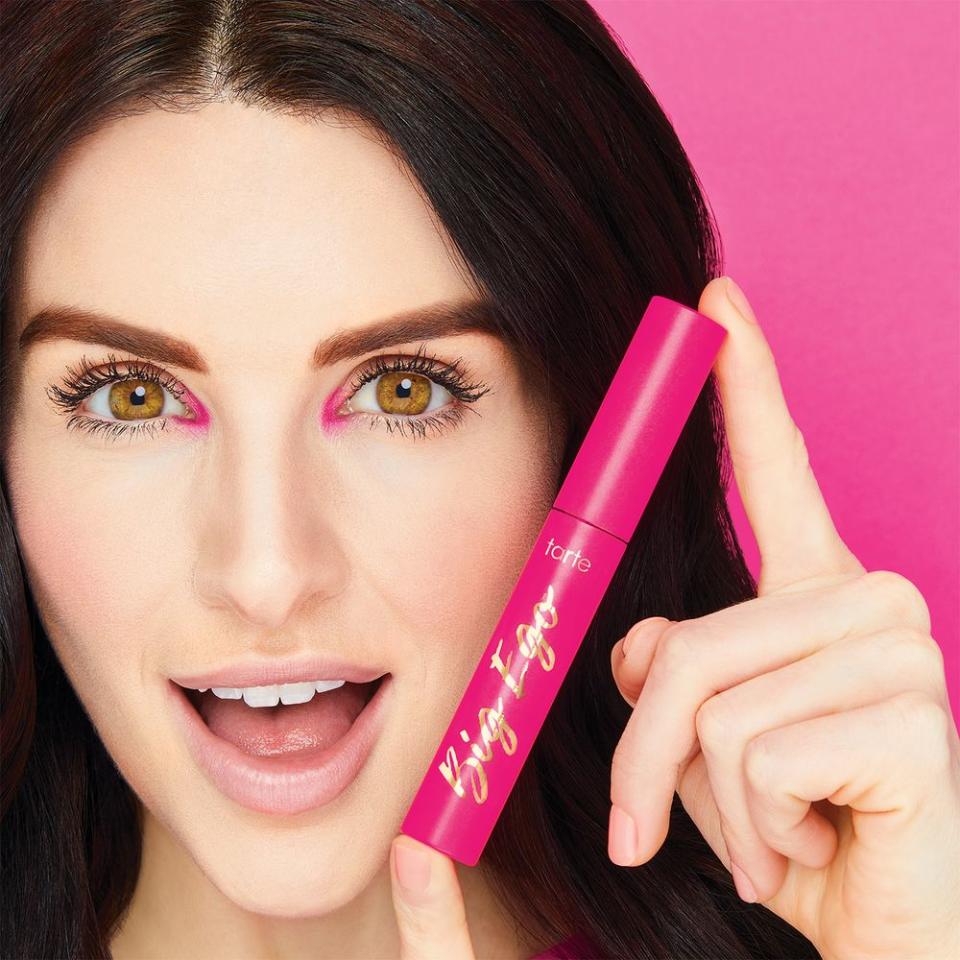 Tarte Cosmetics' Big Ego Mascara is launching on April 18th, and is perfect for creating a dramatic lash look that won't clump or flake.