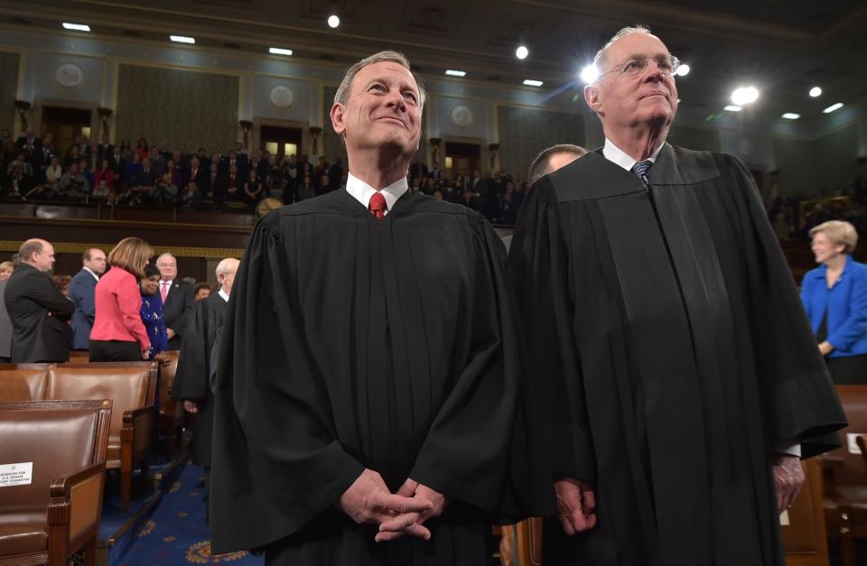 Chief Justice John Roberts and Justice Anthony Kennedy before the State of the Union address by President Barack Obama on Jan. 20, 2015. (Photo: Mandel Ngan/Pool/Getty Images)