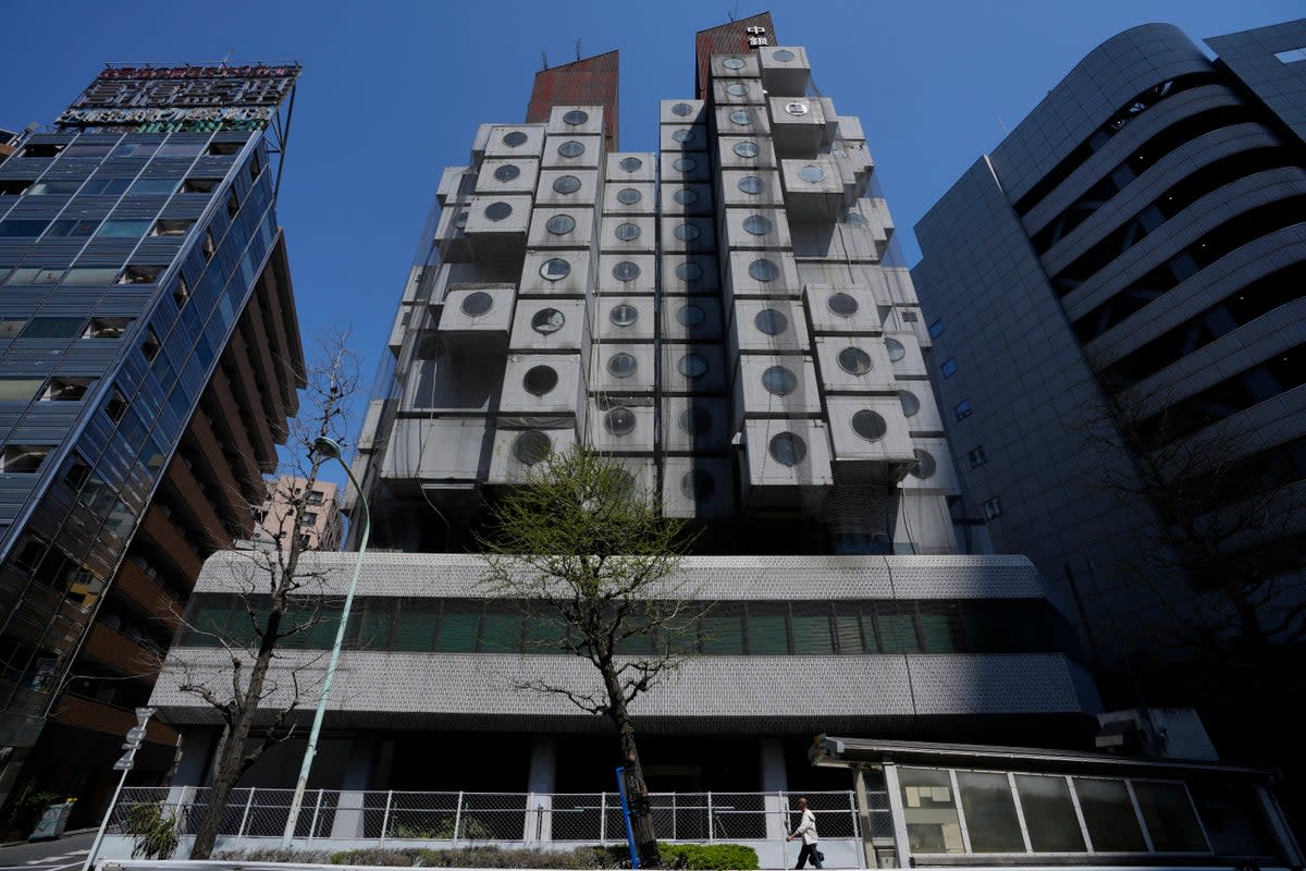 JAPÓN-EDIFICIO-DEMOLICIÓN (AP)