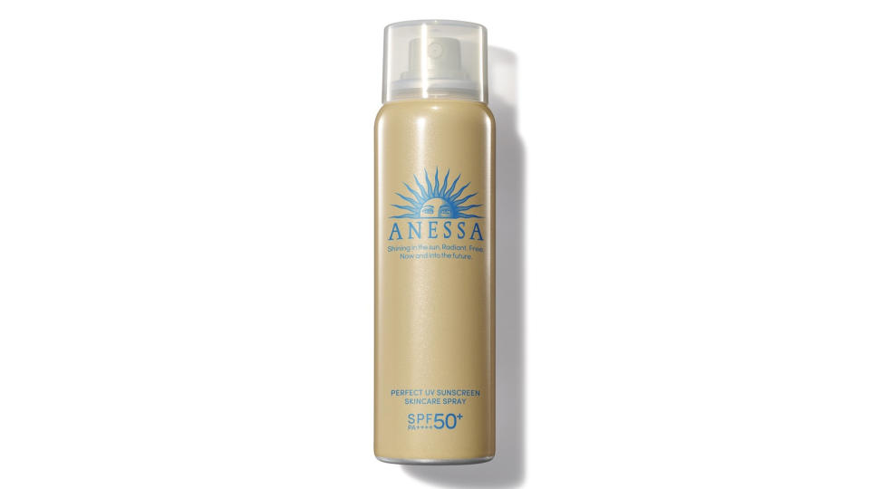 ANESSA Perfect UV Sunscreen Skincare Spray 60g (127568). (Photo: Shopee SG)