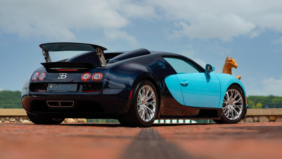 With 1,184 hp and 1,106 ft lbs of torque, this Veyron variant can crush zero to 62 mph in 2.6 seconds. - Credit: Mecum Auctions