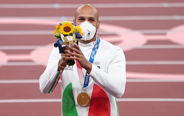 02 August 2021, Japan, Tokio: Athletics: Olympics, 100 m, men, final, at the Olympic Stadium. Marcell Lamont Jacobs from Italy with gold medal at the award ceremony. Photo: Michael Kappeler/dpa (Photo by Michael Kappeler/picture alliance via Getty Images) (Photo: picture alliance via Getty Images)