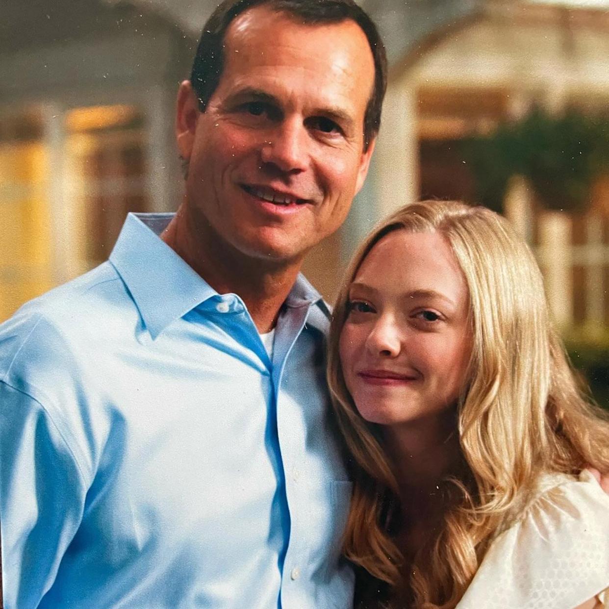 Amanda Seyfried and Bill Paxton