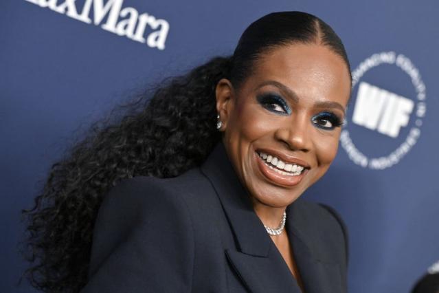 Sheryl Lee Ralph Confirms She'll Be Featured in The Upcoming Savage X Fenty  Fashion Show