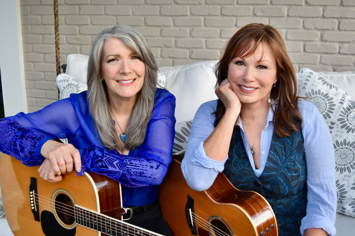 Country music powerhouses Kathy Mattea and Suzy Bogguss team up to open Caldwell Fine Arts at College of Idaho’s Jewett Auditorium.