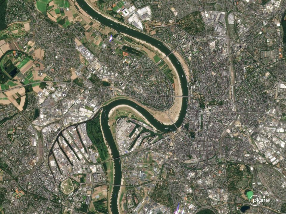 Satellite image of Germany’s Rhine river on 13 August 2022 (Planet Labs PBC)