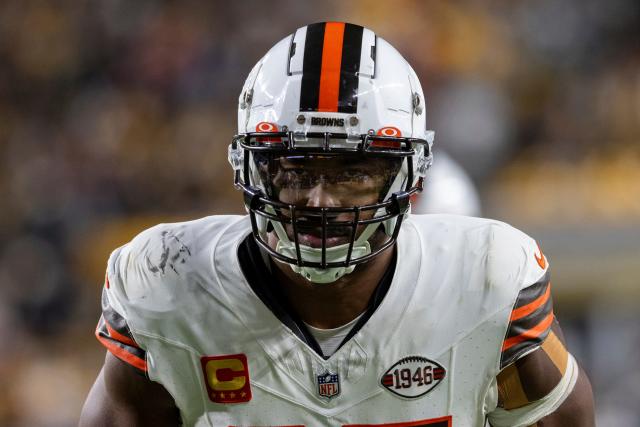 Best chemistry we've had': Myles Garrett touts Browns defense on CBS  pre-game show