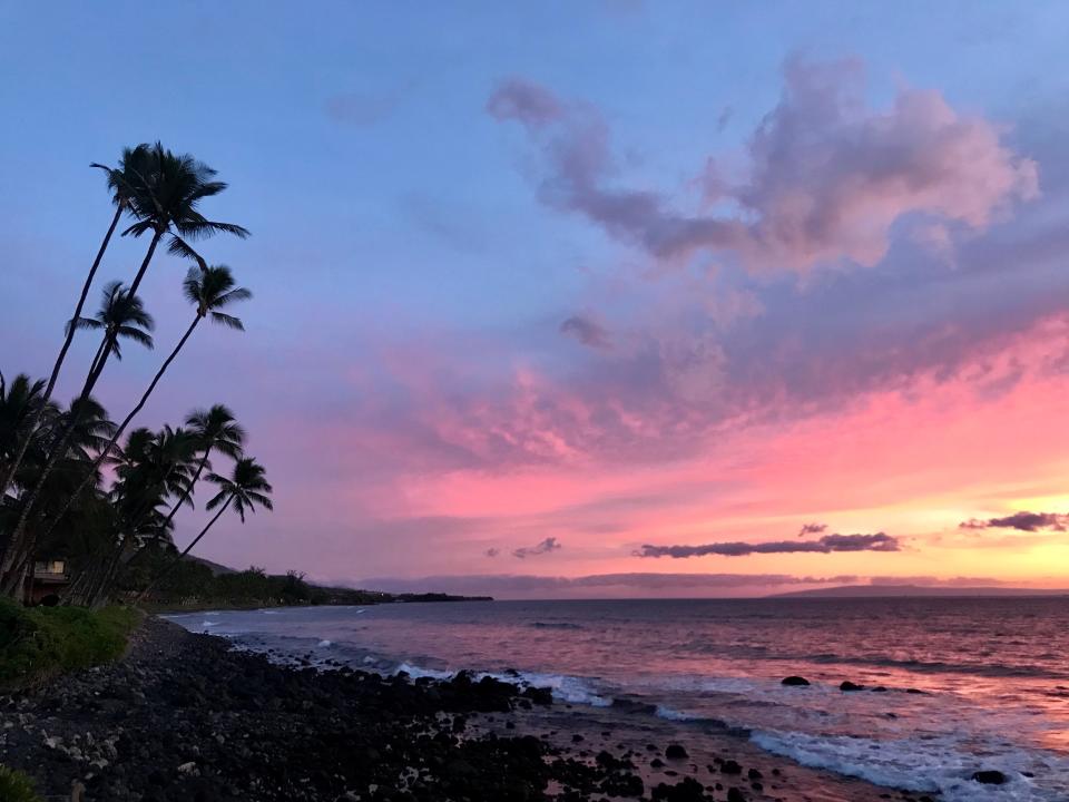 Sunset in Lahaina hawaii