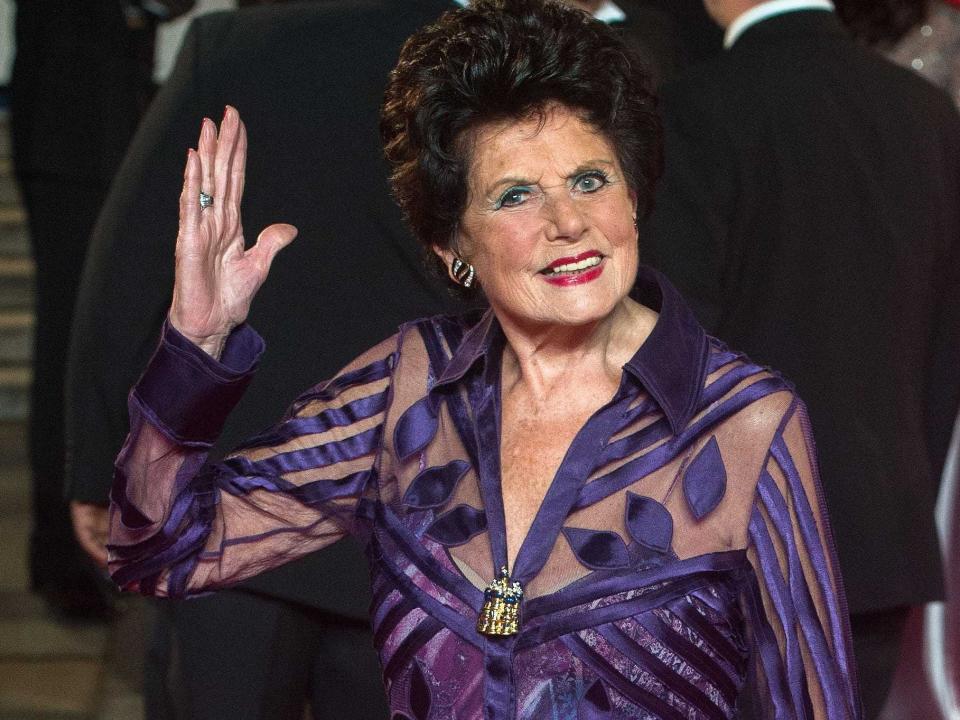 eunice gayson at skyfall royal world premiere