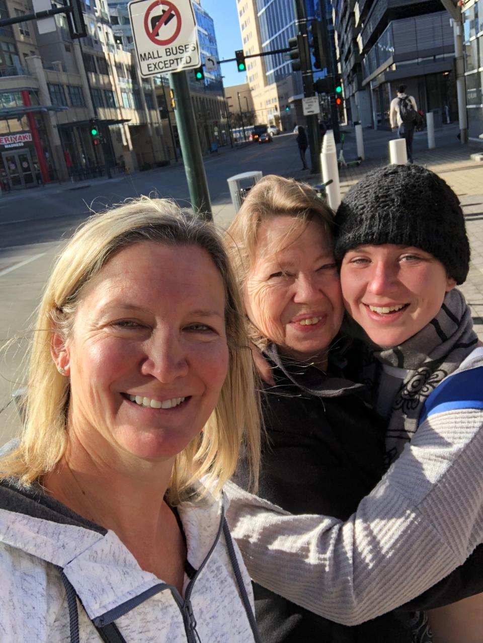 Jill Rosenow's step-sister, Theresa Brown (far left), with Rosenow's stepmom in the middle, and Rosenow's daughter Alice Crawford (far right), who was found homeless in Denver. She has now been reunited with her family. (Photo: Courtesy of Jill Rosenow)