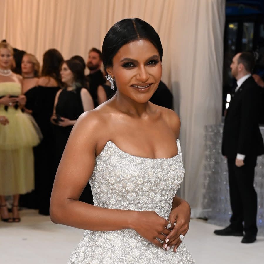 Mindy Kaling and Her Daughter Have a Blast at the Eras Tour - Best First Concert Ever