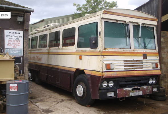 Armoured bus