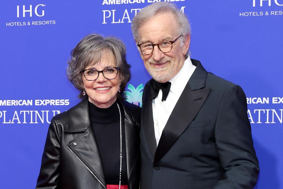 PALM SPRINGS, CALIFORNIA - JANUARY 05: (L-R) Sally Field and Steven Spielberg attend the 34th Annual Palm Springs International Film Awards at Palm Springs Convention Center on January 05, 2023 in Palm Springs, California. (Photo by Amy Sussman/Getty Images for Palm Springs International Film Society)