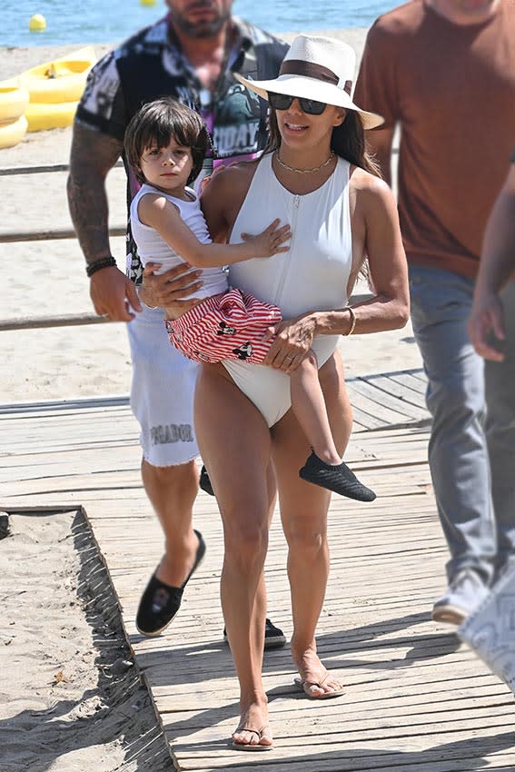 Eva Longoria con su hijo, Santiago