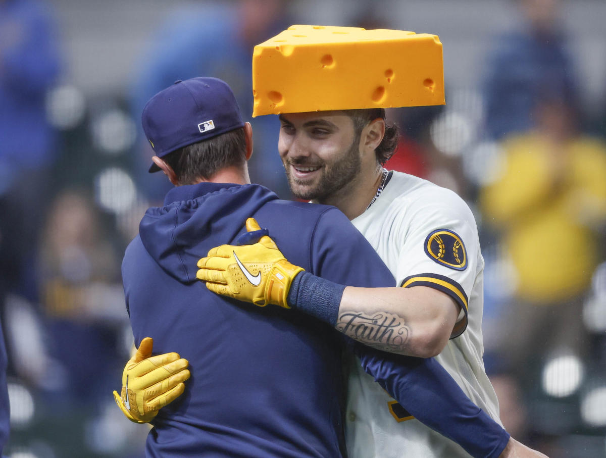 Garrett Mitchell hits walk-off homer, Brewers sweep Mets