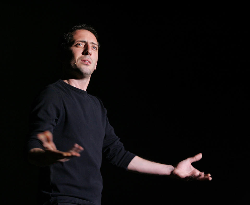 EN IMAGES – Pour les 48 ans de Gad Elmaleh, retour sur la carrière du plus américain des humoristes français