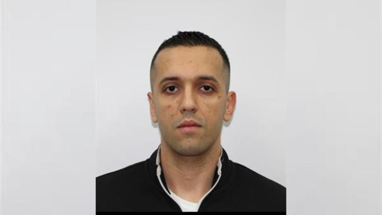 Yacine Zouaoui was serving an indeterminate sentence for assault and second-degree murder.  (Submitted by Sûreté du Québec - image credit)