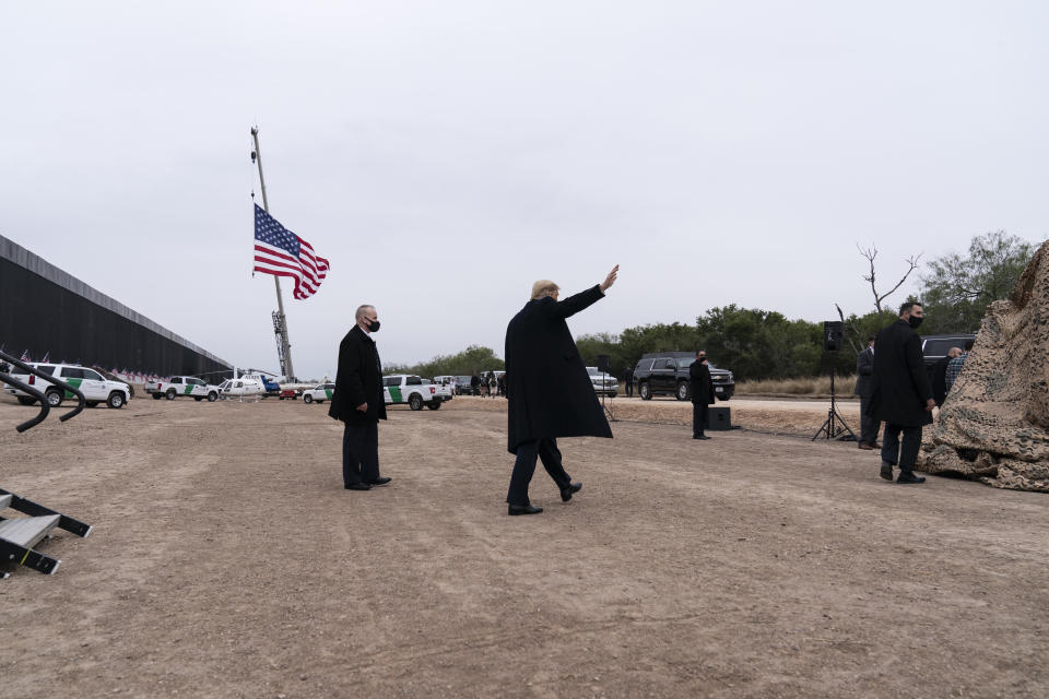 President Donald Trump departs after speaking near a section of the U.S.-Mexico border wall Tuesday in Alamo, Texas. (Photo: Alex Brandon/ASSOCIATED PRESS)