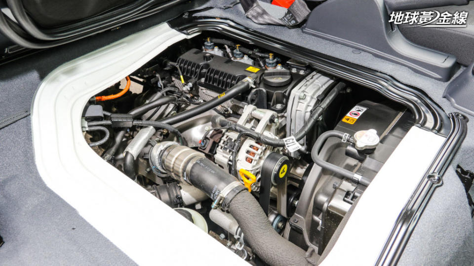 全新引進的六期柴油引擎可為卡旺提供130匹馬力、26公斤米扭力輸出。(攝影/ 陳奕宏)