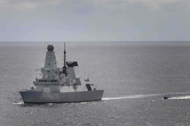 HMS Defender makes second Gulf drugs bust