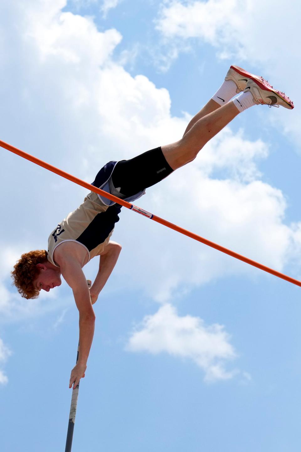 Lancaster’s Daniel Edwards won the Division I pole vault title.