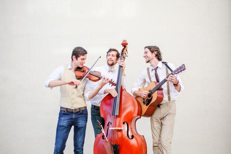 The folk group The Lubben Brothers join Music Sacra Sarasota and the First Presbyterian Choir for “A Celtic Christmas” concert.