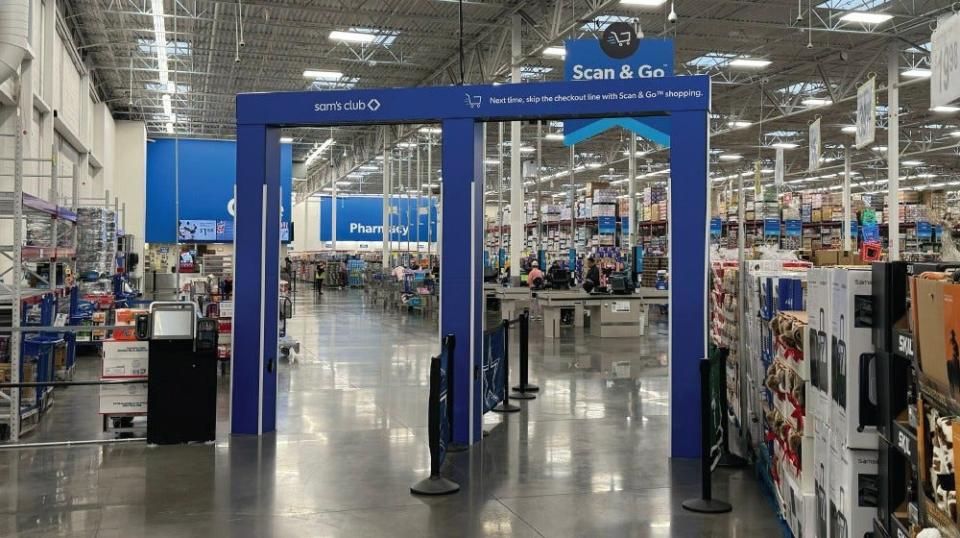Sam's Club bulk retail shopping centers are introducing AI technology to confirm members' purchases before they leave the store.
