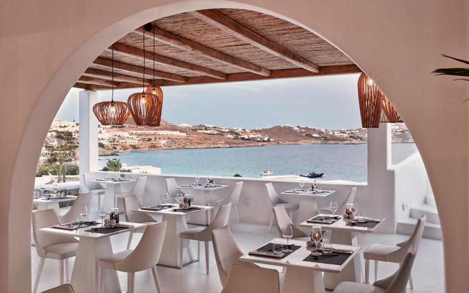 Seltz Champagne Bar, Mykonos