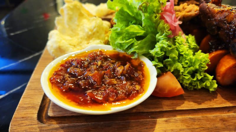 Daun Bistro sambal