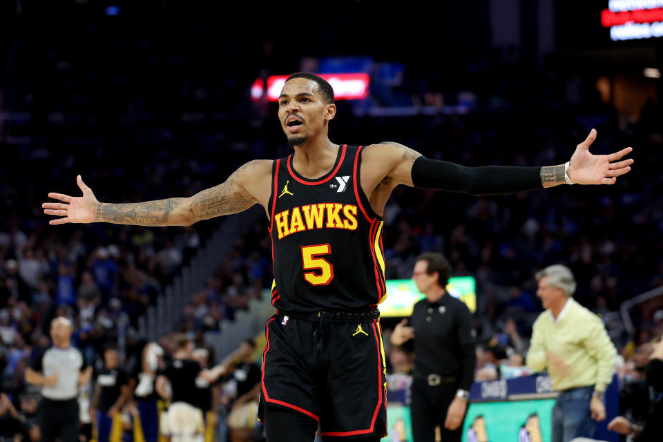 SAN FRANCISCO, CALIFORNIA - JANUARY 24: Dejounte Murray #5 of the Atlanta Hawks complains about a no-call during their game against the Golden State Warriors in the first half at Chase Center on January 24, 2024 in San Francisco, California. NOTE TO USER: User expressly acknowledges and agrees that, by downloading and or using this photograph, User is consenting to the terms and conditions of the Getty Images License Agreement.  (Photo by Ezra Shaw/Getty Images)