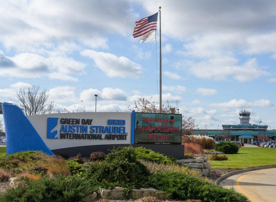 Green Bay Austin Straubel International Airport offers nine non-stop destinations.