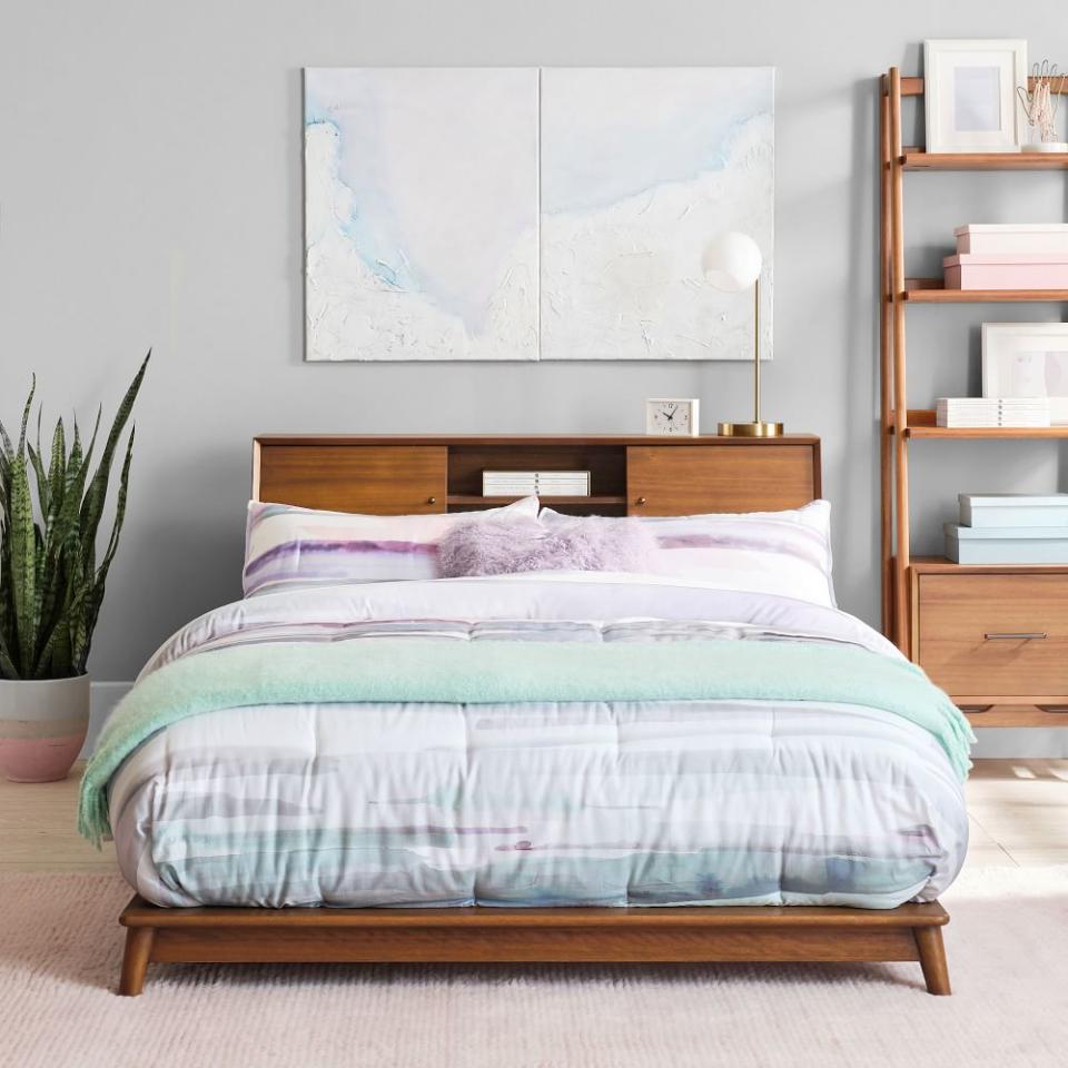 <p><a href="https://go.redirectingat.com?id=74968X1596630&url=https%3A%2F%2Fwww.westelm.com%2Fproducts%2Fmid-century-bed-storage-headboard-acorn-d7192&sref=https%3A%2F%2Fwww.bestproducts.com%2Fhome%2Fdecor%2Fg563%2Fbest-storage-beds-frames%2F" rel="nofollow noopener" target="_blank" data-ylk="slk:Shop Now;elm:context_link;itc:0;sec:content-canvas" class="link ">Shop Now</a></p><p>Mid-Century Headboard Storage Platform Bed</p><p>westelm.com</p><p>$1599.00</p>