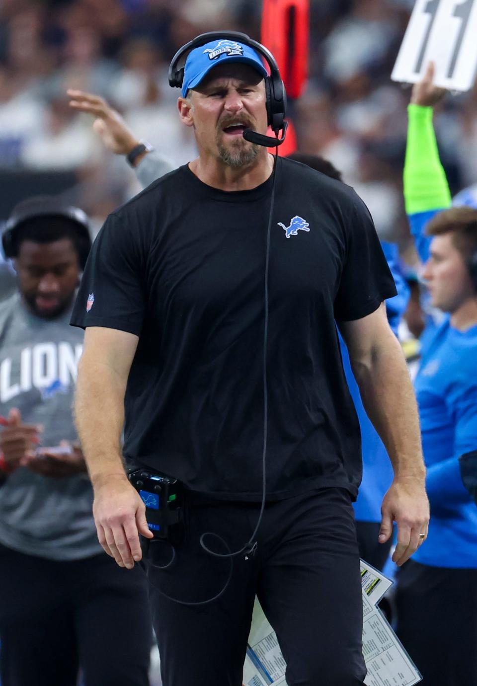 Head coach Dan Campbell reacts during the Detroit Lions' loss against the Dallas Cowboys at AT&T Stadium.