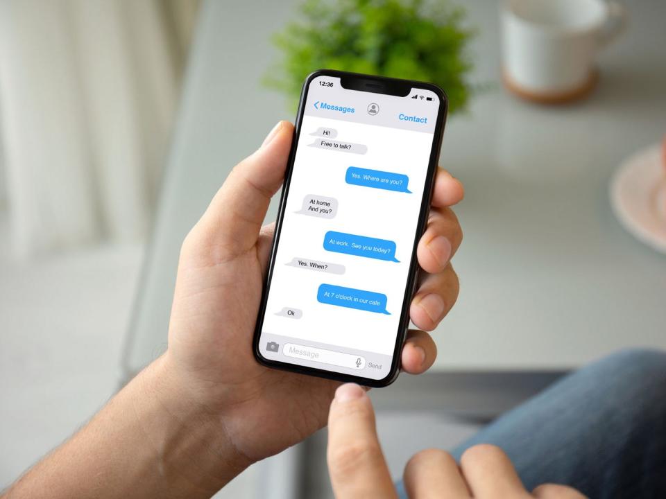 iphone messages/imessage app